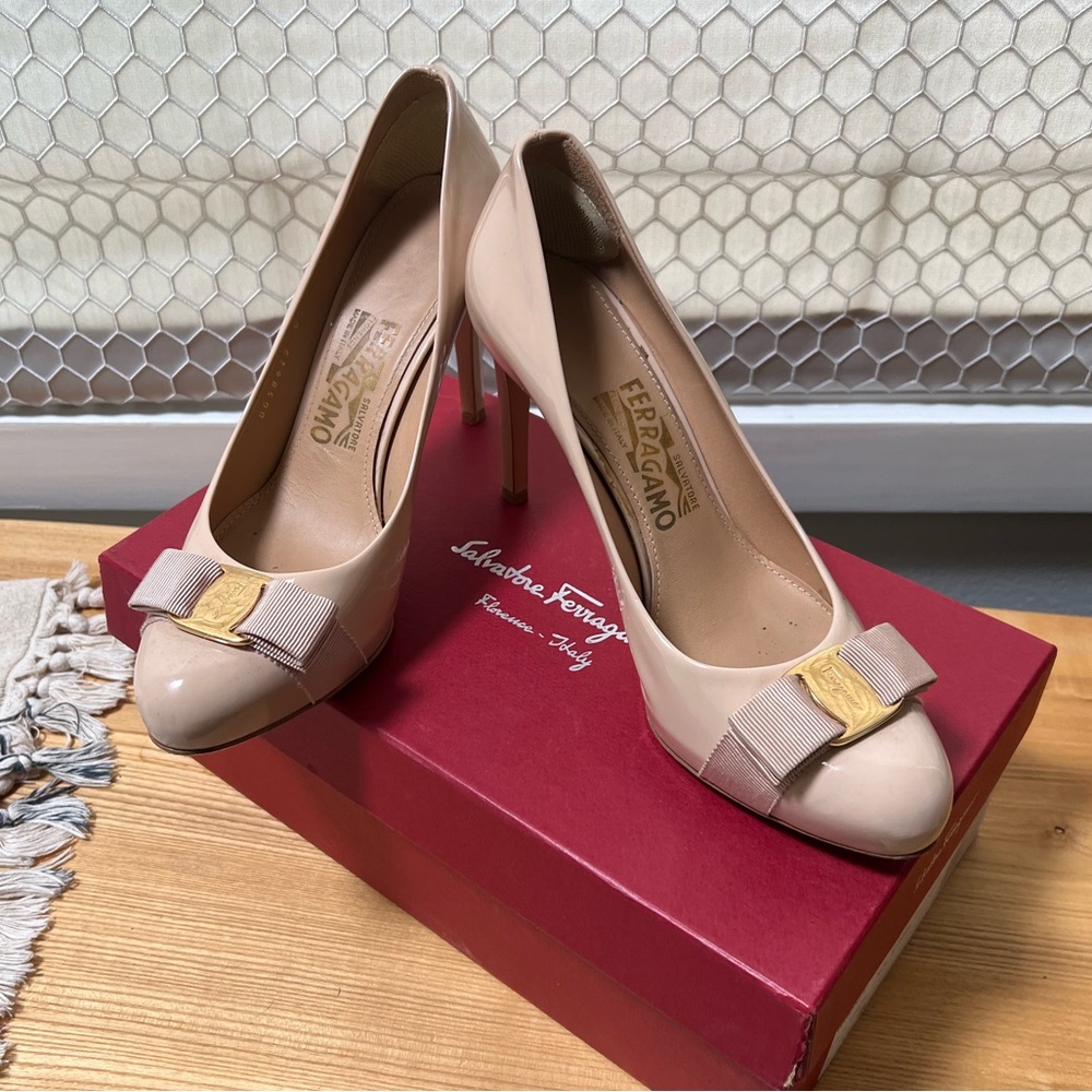 Nude Salvatore ferrgamo pimpa